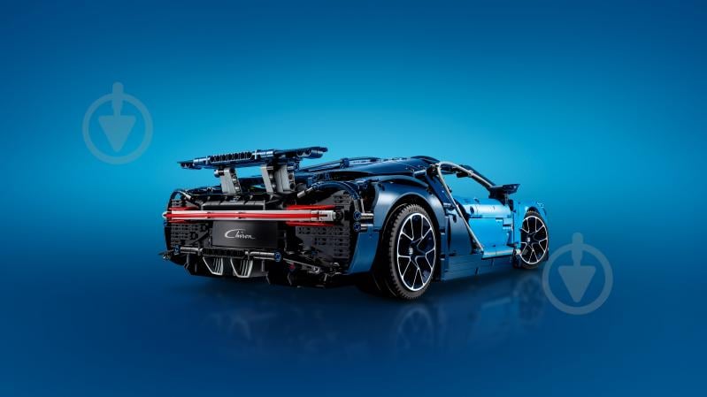 Конструктор LEGO Technic Автомобиль Bugatti Chiron 42083 - фото 32