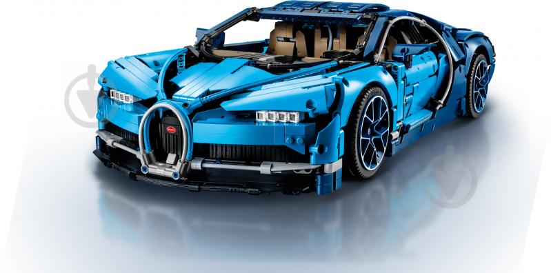 Конструктор LEGO Technic Автомобиль Bugatti Chiron 42083 - фото 19