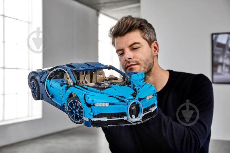 Конструктор LEGO Technic Автомобіль Bugatti Chiron 42083 - фото 107