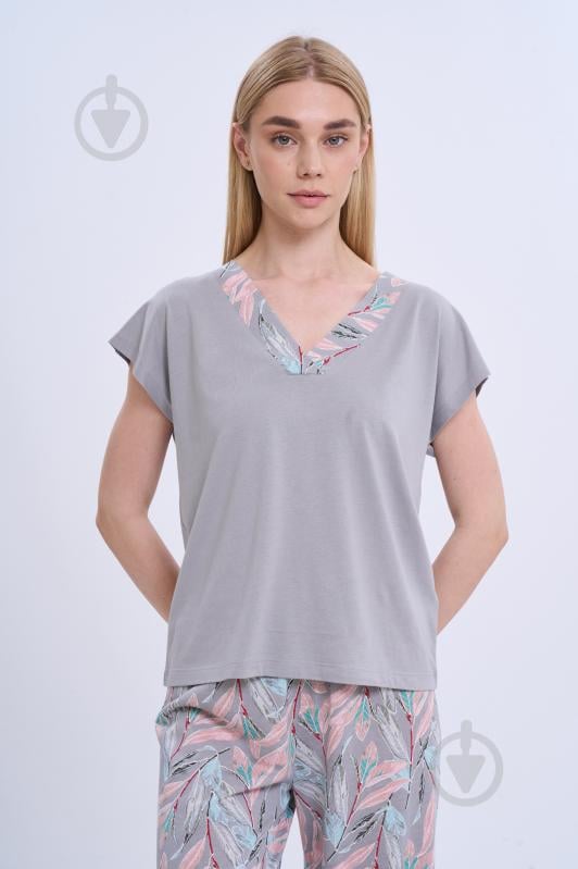 Футболка German Volf женская "FLORA" р. XL серый (25010) - фото 1 Футболка German Volf женская "FLORA" р. XL серый (25010) - фото 1