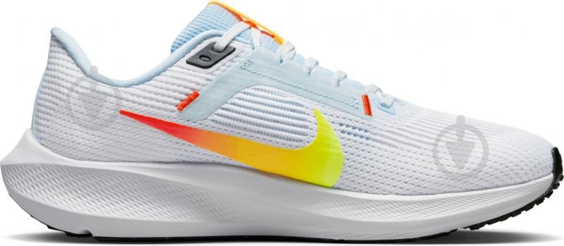 Кросівки жіночі Nike AIRZOOM PEGASUS 40 DV3854-102 р.36,5 сірі - фото 2