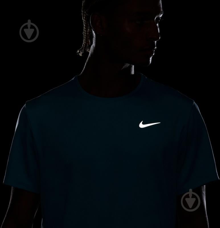 Футболка Nike M NK DF UV MILER SS DV9315-464 р.2XL блакитний - фото 6