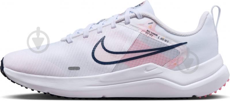 Кросівки жіночі Nike DOWNSHIFTER 12 PREMIUM DX7885-100 р.41 білі - фото 3