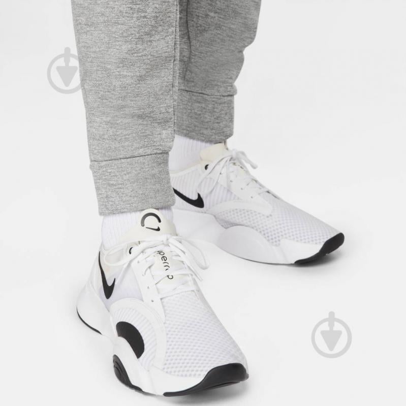 Брюки Nike M NK TF PANT TAPER DQ5405-063 р. M серый - фото 6