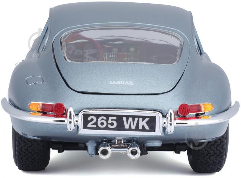 Автомодель Bburago 1:18 Jaguar E-Type Coupe 1961 18-12044 - фото 9