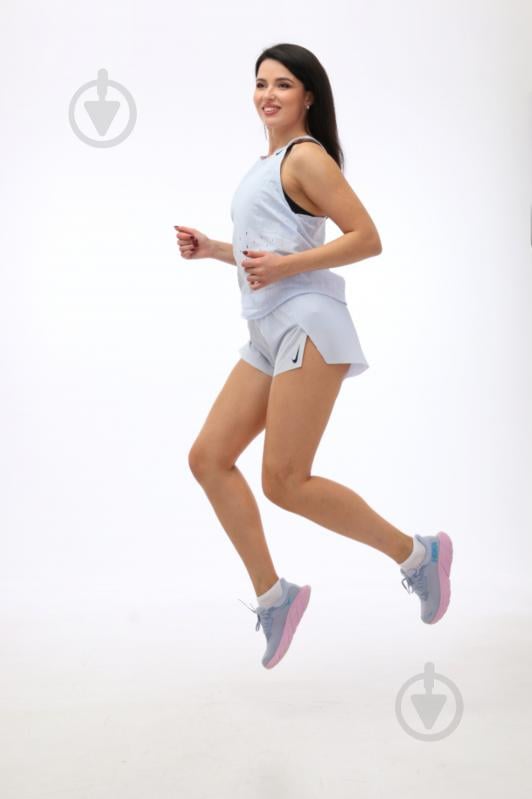 Шорты Nike NK ARSWFT DFADV MR 3IN SHORT FN2328-085 р. XS серый - фото 7