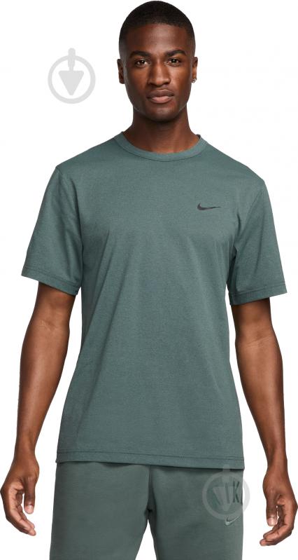 Футболка Nike NK DF UV HYVERSE SS DV9839-338 р.2XL зеленый - фото 1