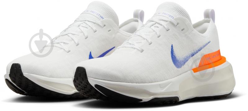 Кросівки чоловічі Nike ZOOMX INVINCIBLE RN 3 FP HJ6653-900 р.41 білі - фото 5