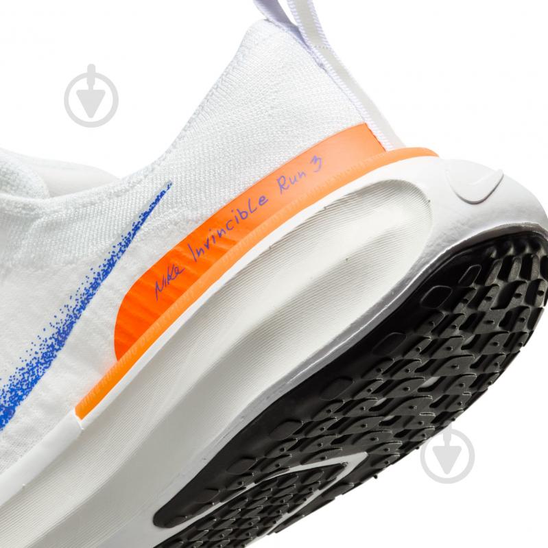 Кросівки чоловічі Nike ZOOMX INVINCIBLE RN 3 FP HJ6653-900 р.41 білі - фото 9