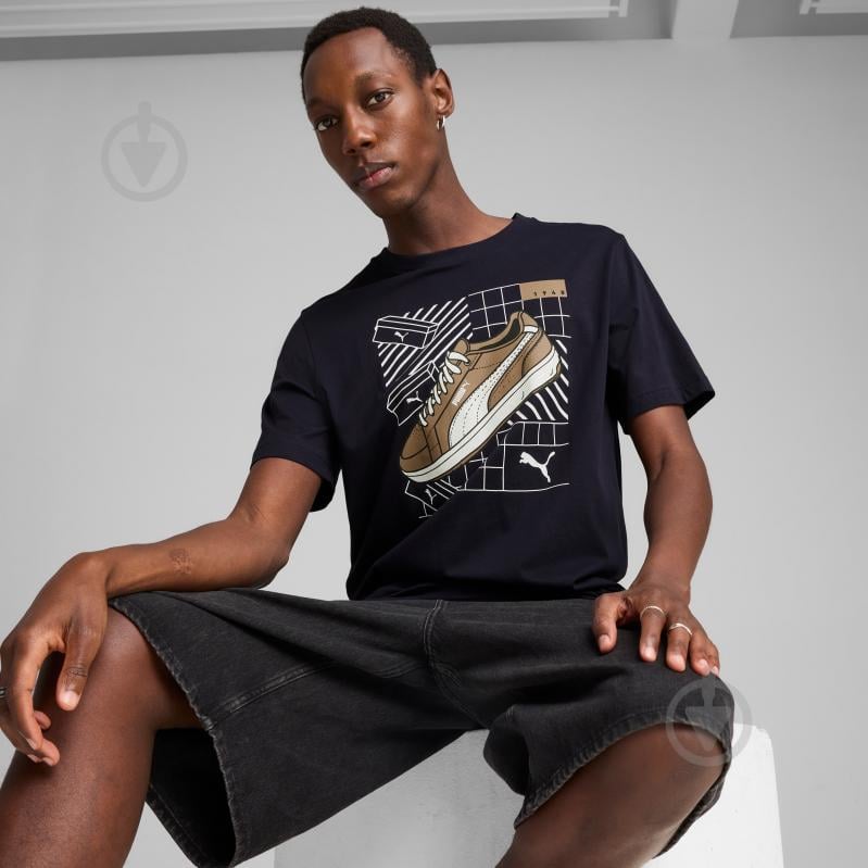 Футболка Puma GRAPHICS Sneaker Tee 68483016 р.M черный - фото 3
