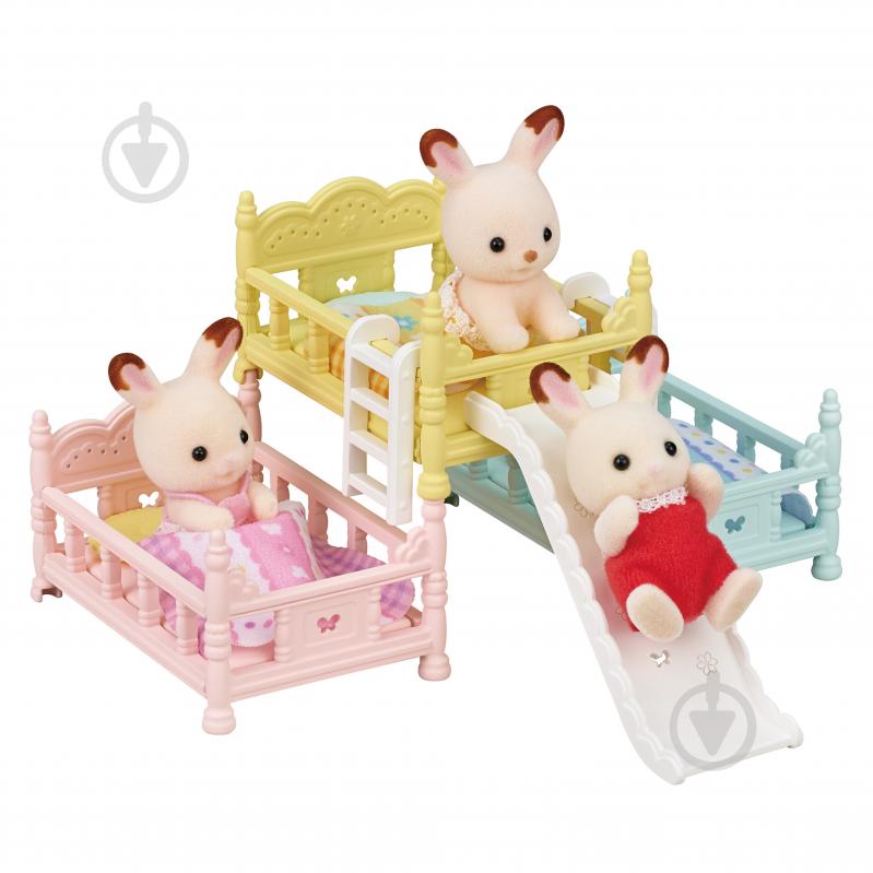 Фигурка коллекционная Sylvanian Families Трёхэтажная кроватка с горкой 5741 - фото 5