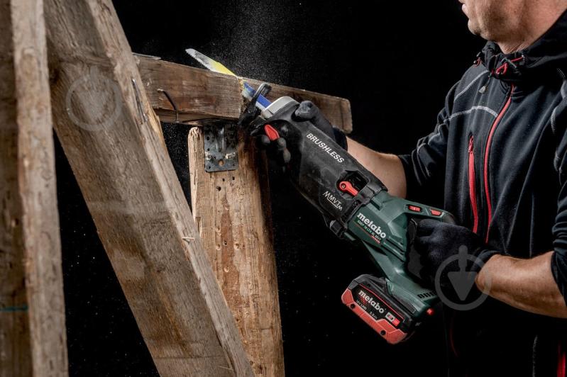 Пила шабельна Metabo SSEP 18 LTX BL MVT (2x 8,0Ah LiHD, ASC 145, metabox 145 L) 602258810 - фото 2 Пила шабельна Metabo SSEP 18 LTX BL MVT (2x 8,0Ah LiHD, ASC 145, metabox 145 L) 602258810 - фото 2