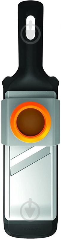 Терка для овощей Fiskars FF 1014416 - фото 1 Терка для овощей Fiskars FF 1014416 - фото 1