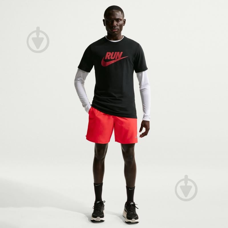 Шорти Nike Nike Challenger DV9359-696 р. M червоний - фото 3 Шорти Nike Nike Challenger DV9359-696 р. M червоний - фото 3
