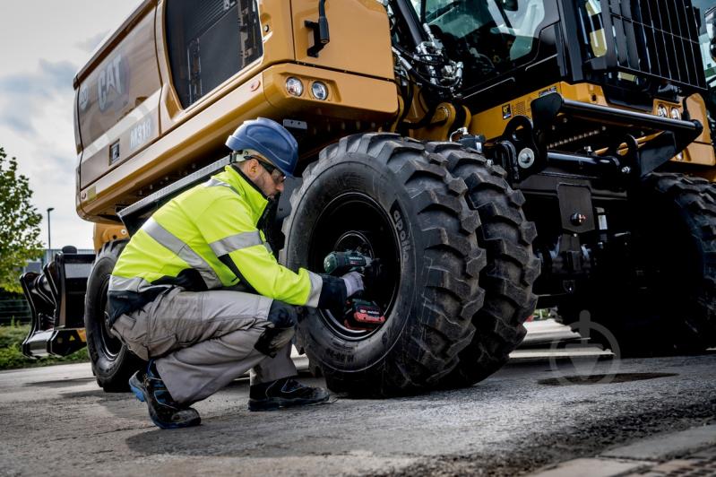 Гайковерт акумуляторний Metabo SSW 18 LTX 1750 BL 1750 Нм 602402660 - фото 5 Гайковерт акумуляторний Metabo SSW 18 LTX 1750 BL 1750 Нм 602402660 - фото 5