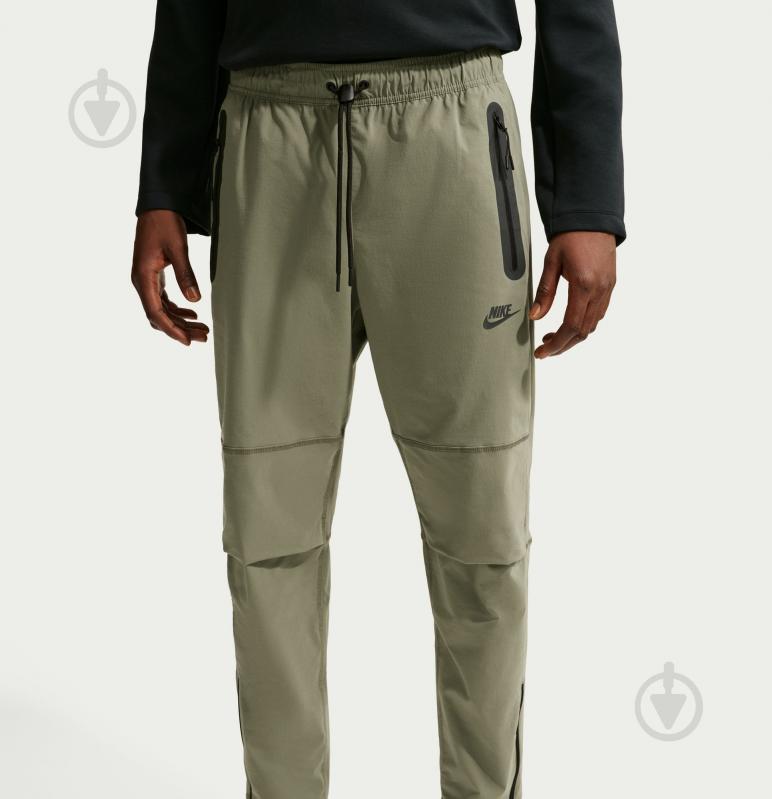 Брюки Nike Nike Tech HM8241-328 р. L хаки - фото 3 Брюки Nike Nike Tech HM8241-328 р. L хаки - фото 3