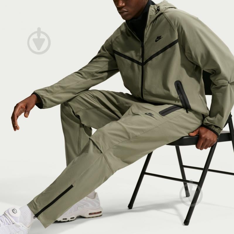 Брюки Nike Nike Tech HM8241-328 р. M хаки - фото 5