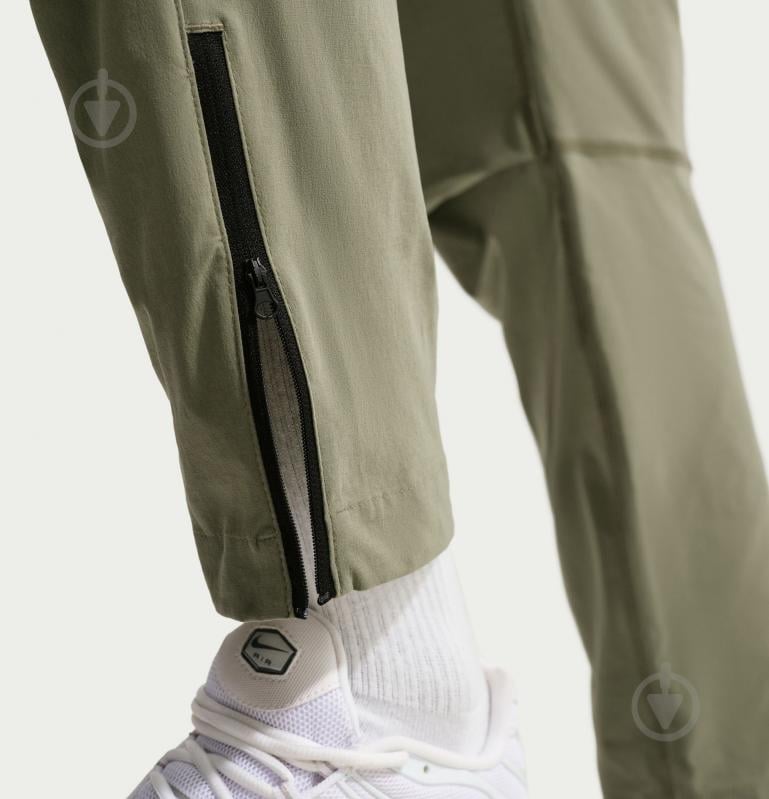 Брюки Nike Nike Tech HM8241-328 р. M хаки - фото 7