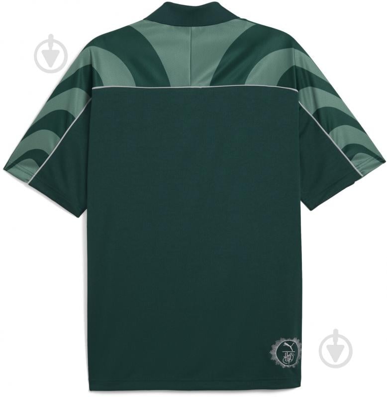 Футболка Puma x HARRY POTTER Relaxed Football Jersey 63009660 р.XL зеленый - фото 2 Футболка Puma x HARRY POTTER Relaxed Football Jersey 63009660 р.XL зеленый - фото 2