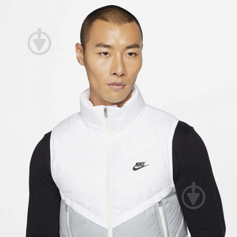 Жилет Nike M NSW SF WINDRUNNER VEST DD6817-100 р.S белый - фото 3