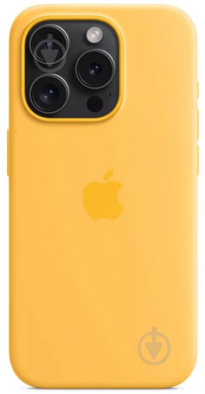 Чехол Apple Silicone Case with MagSafe для Apple iPhone 15 Pro sunshine (MWNK3ZM/A) - фото 2