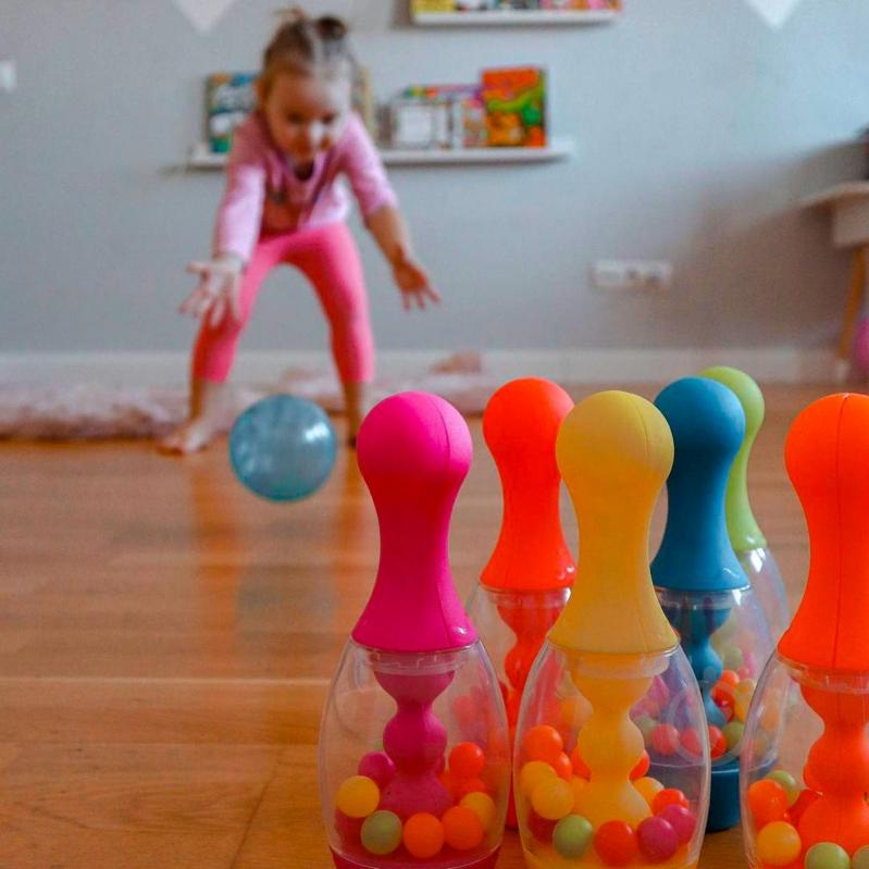 Игровой набор Battat Красочный боулинг BX2438Z - фото 8 Игровой набор Battat Красочный боулинг BX2438Z - фото 8