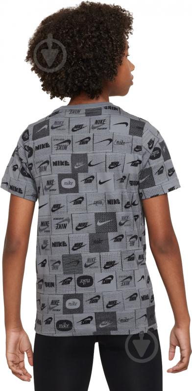 Футболка Nike K NS TEE CLUB SSNL AOP HBR FN9609-084 р.XS сірий - фото 2