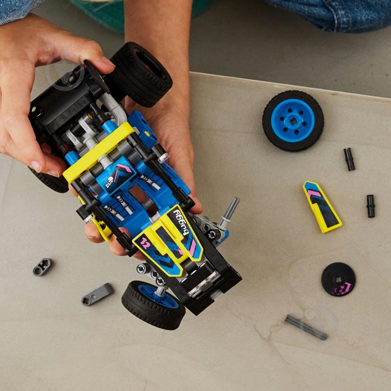 Конструктор LEGO Technic Внедорожник баги для гонки 42164 - фото 5