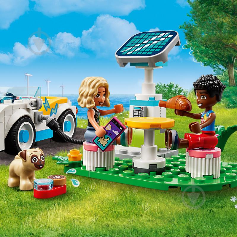 Конструктор LEGO Friends Електромобіль і зарядний пристрій 42609 - фото 8