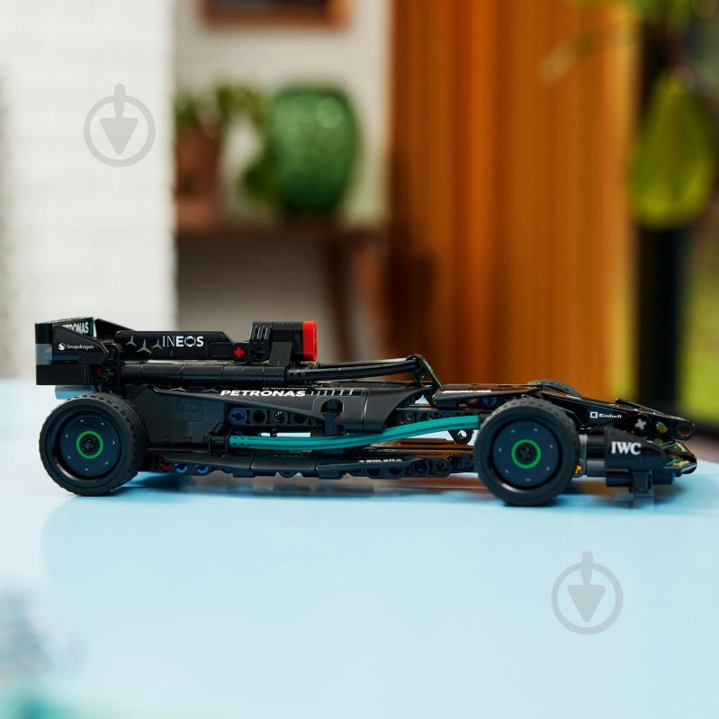 Конструктор LEGO Technic Mercedes-AMG F1 W14 E Performance Pull-Back 42165 - фото 6