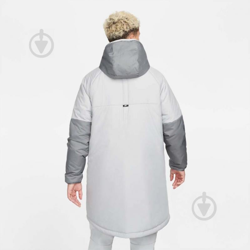 Пальто чоловіче зимове Nike M NSW TF RPL LEGACY PARKA DD6844-077 р.S світло-сіре - фото 8