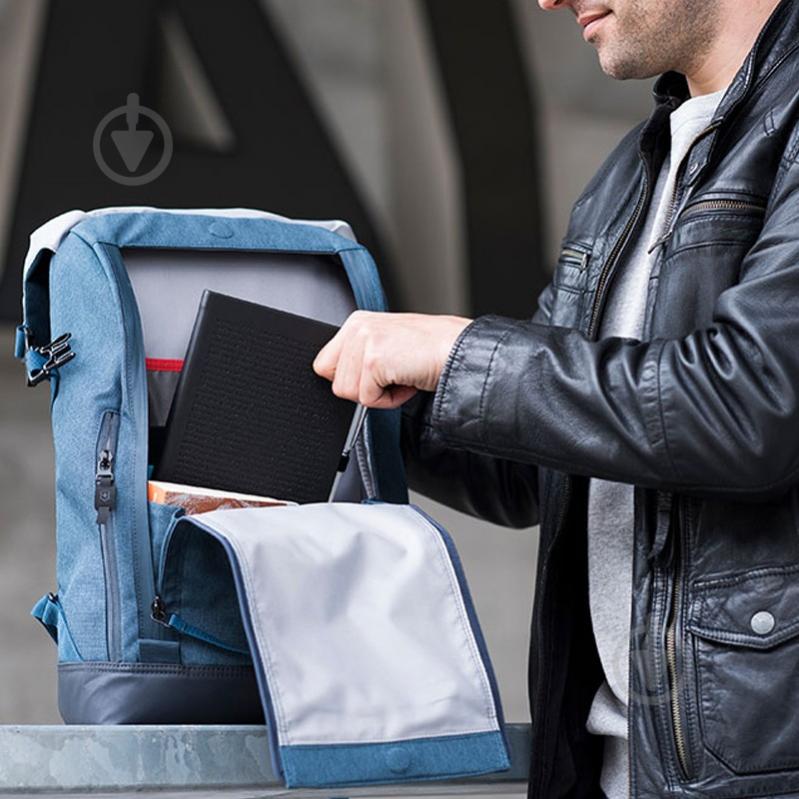 Рюкзак Victorinox Travel ALTMONT Classic, Deluxe Flapover Laptop 18 л синий - фото 5