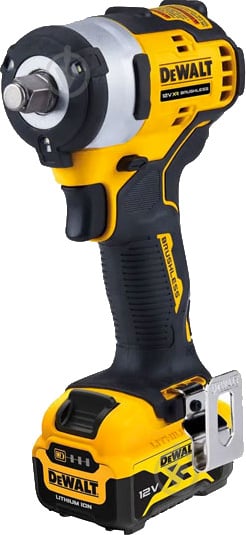 Гайковерт ударный аккумуляторный DeWalt DCF901P1 - фото 1