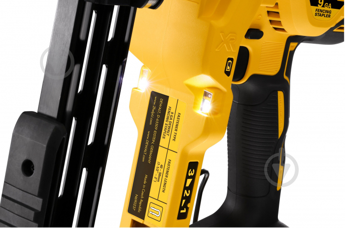 Степлер акумуляторний DeWalt DCFS950N - фото 12