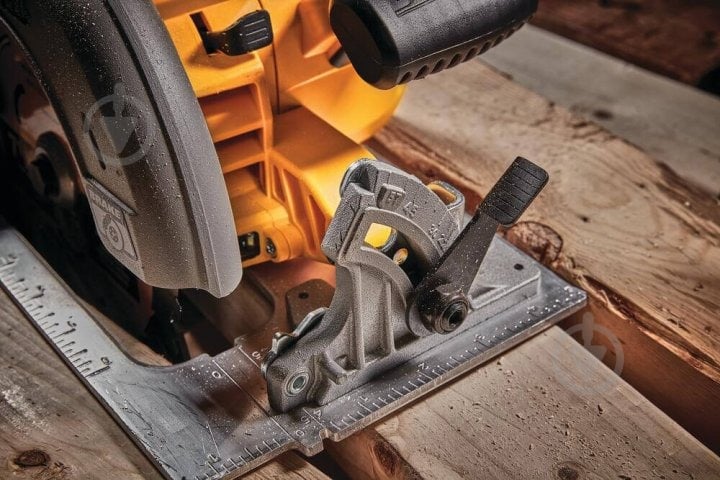 Пила дисковая DeWalt аккумуляторная бесщеточная Flexvolt Advantage DCS573NT - фото 11