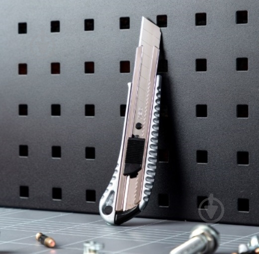 Нож строительный Deli DL4255 DL4255 - фото 2 Нож строительный Deli DL4255 DL4255 - фото 2