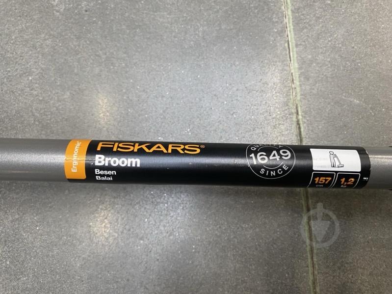 Щетка Fiskars эргономичная broom DK - фото 3 Щетка Fiskars эргономичная broom DK - фото 3