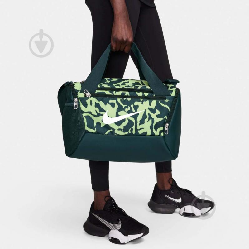 Сумка Nike BRASILIA Duffel Bag FB2830-328 25 л темно-зеленый - фото 9