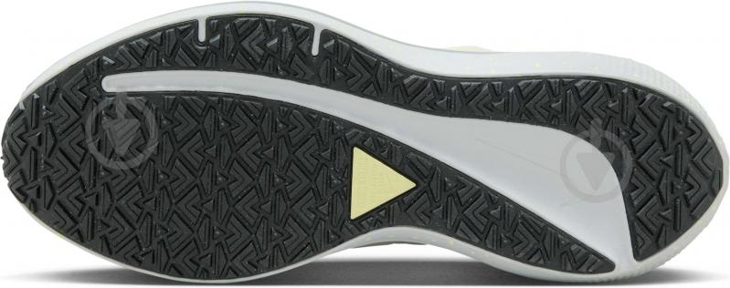 Кросівки жіночі зимові Nike AIR WINFLO 9 SHIELD DM1104-100 р.38,5 - фото 12