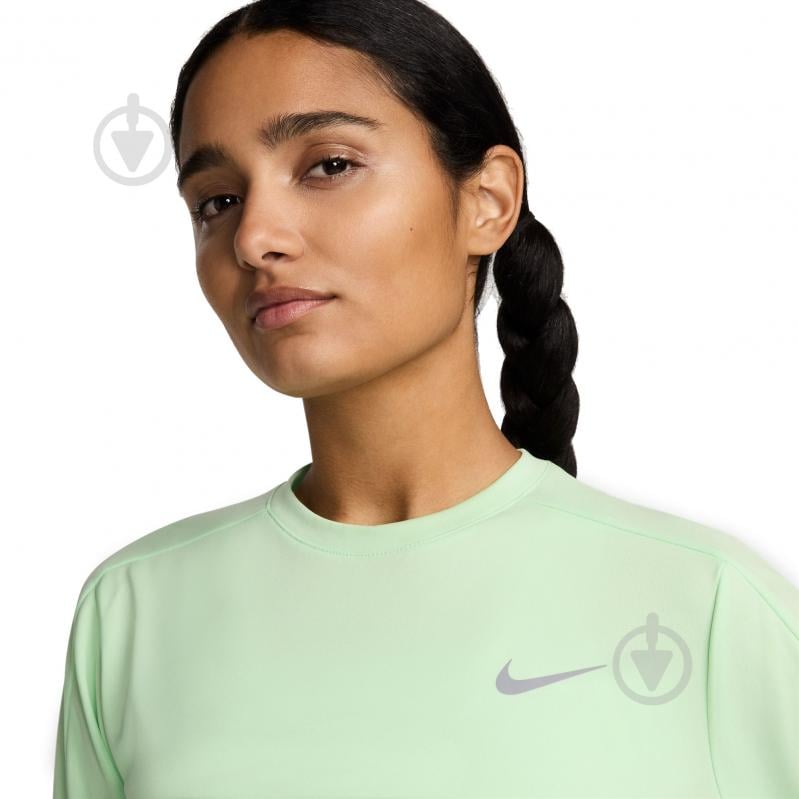 Футболка Nike NK DF PACER CREW DQ6379-376 р.XS зеленый - фото 3