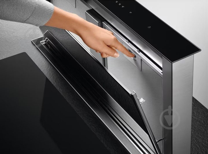 Вытяжка AEG DDE5960B - фото 4