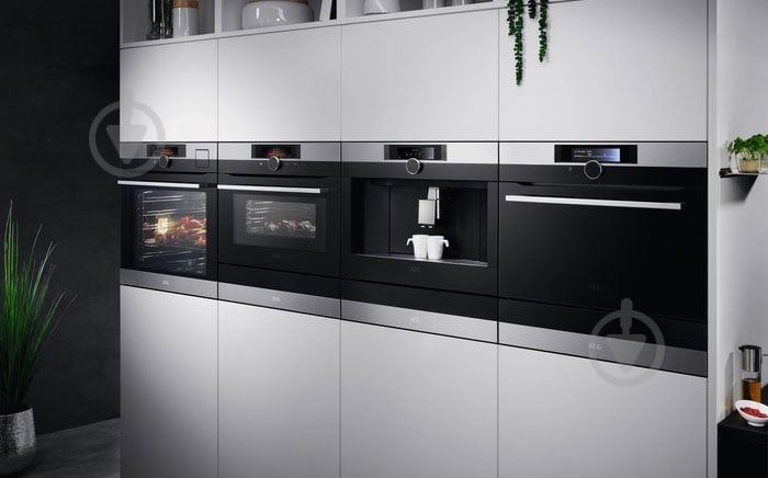 Встраиваемая кофемашина AEG KKK994500M - фото 4