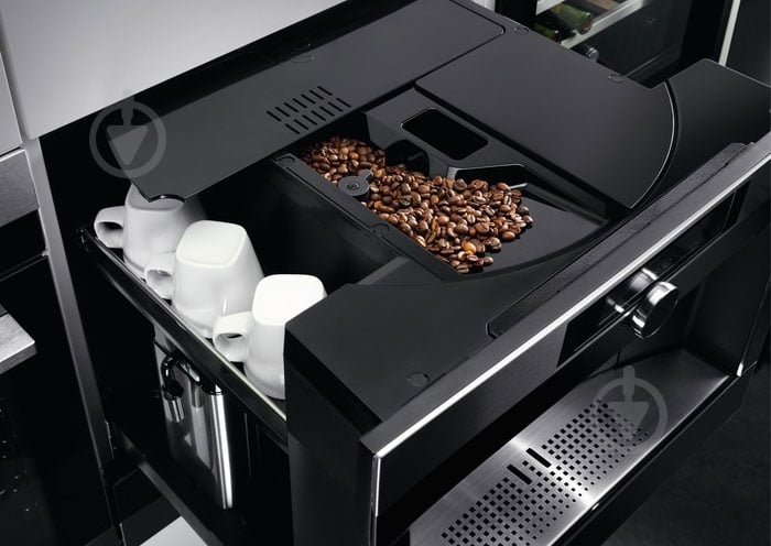 Встраиваемая кофемашина AEG KKK994500M - фото 3