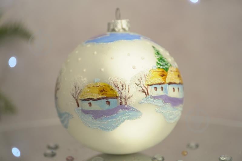 Куля ялинкова Засніжене село d 100 мм білий 4820001154962 - фото 2 Куля ялинкова Засніжене село d 100 мм білий 4820001154962 - фото 2