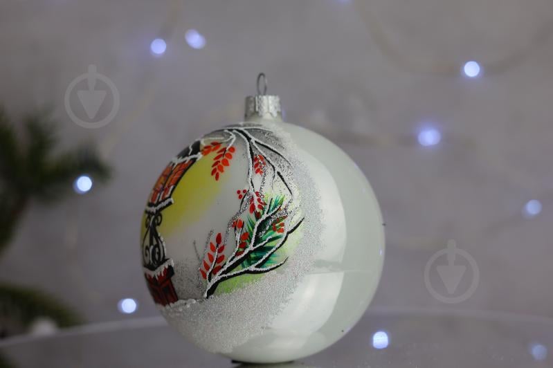 Куля ялинкова Новорічний ліхтар d 100 мм білий 4820001112795 - фото 3 Куля ялинкова Новорічний ліхтар d 100 мм білий 4820001112795 - фото 3