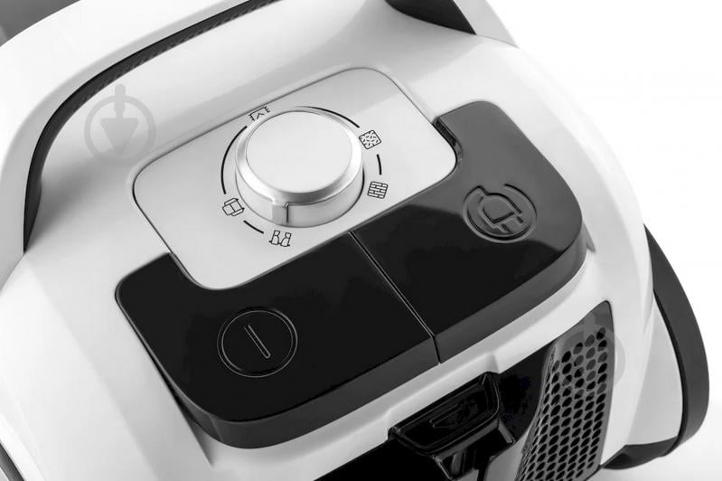 Пылесос Gorenje VC2201G4AEW black - фото 12