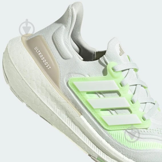 Кросівки Adidas ULTRABOOST LIGHT W IE3338 р.38 2/3 зелені - фото 6