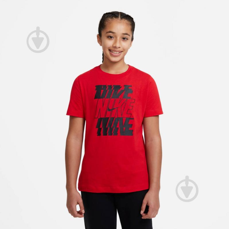 Футболка Nike U NSW TEE STACK DC7794-657 р.XL красный - фото 1