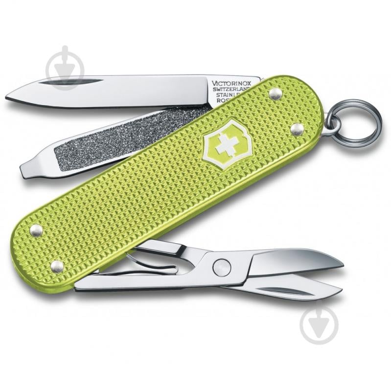 Ніж швейцарський Victorinox Classic Sd Lime Twist 0.6221.241G 94355 - фото 1