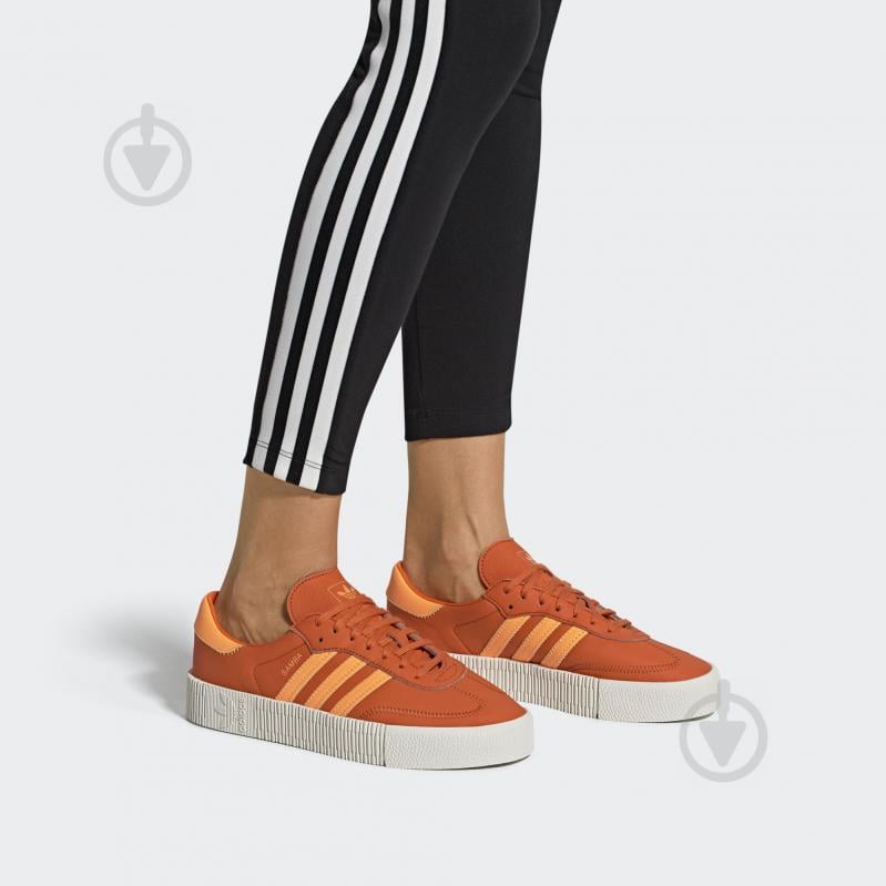 Кроссовки женские зимние Adidas SAMBAROSE W EE7046 р.41 1/3 оранжевые - фото 11